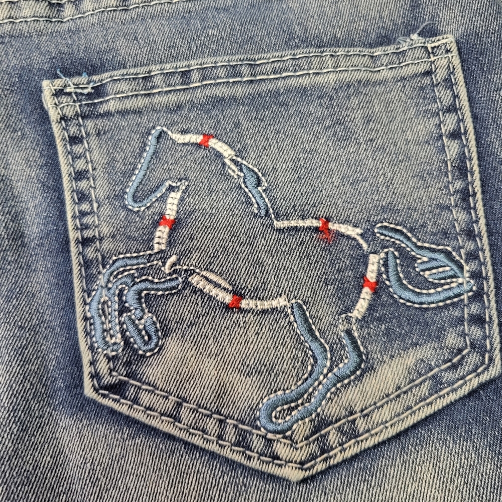 Boutique Jeans with Horse embroidered pockets Size Medium - Picture 9 of 10